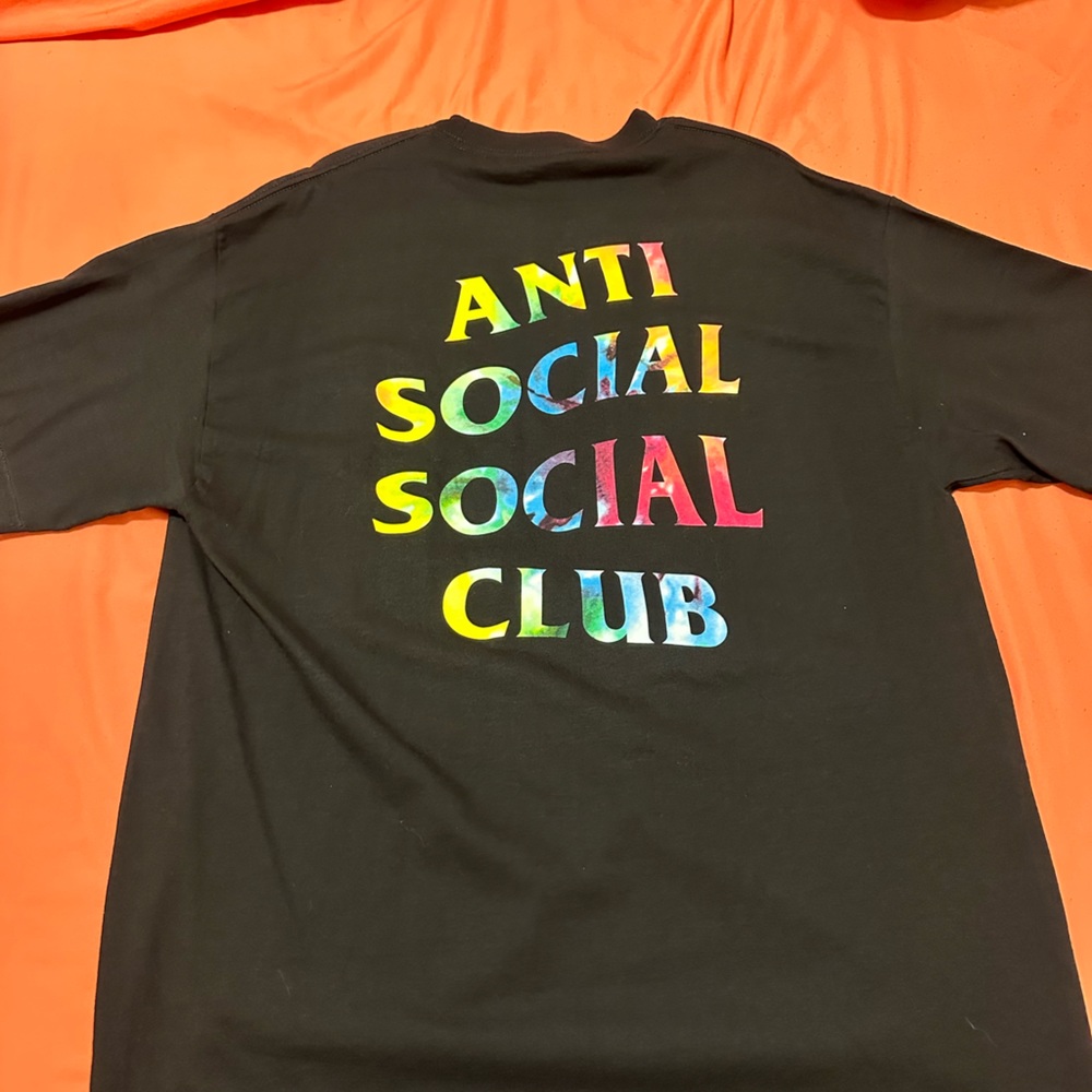 Anti social social tee XL